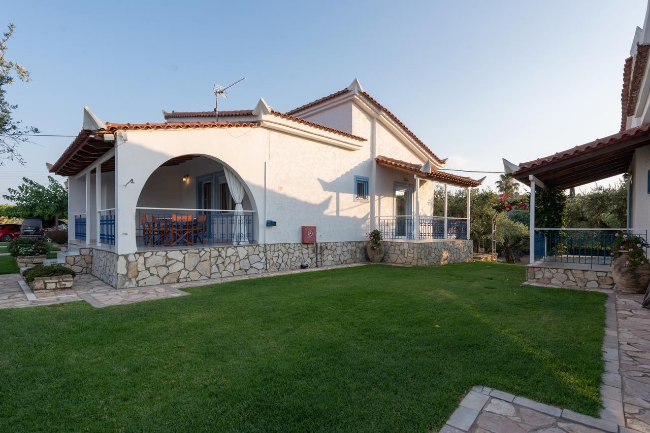 Villa Tasos Koutsoubos Koróni Exterior foto