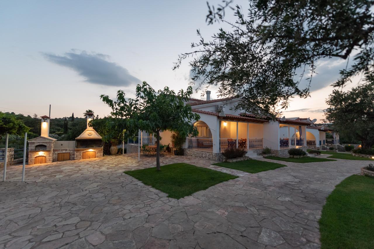 Villa Tasos Koutsoubos Koróni Exterior foto