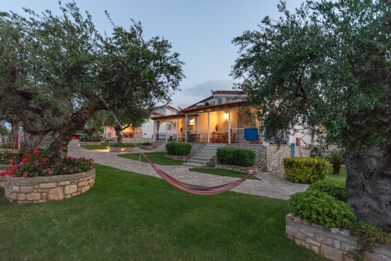 Villa Tasos Koutsoubos Koróni Exterior foto